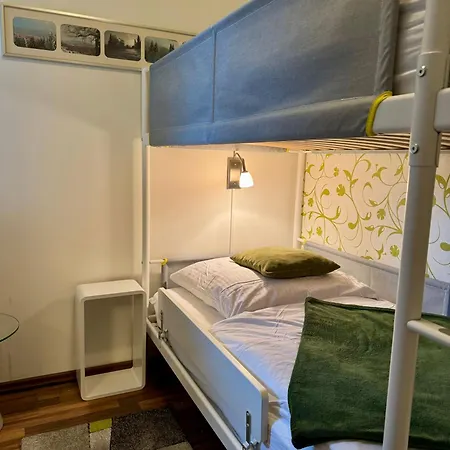 Zimmermanns Zuhause In Διαμέρισμα