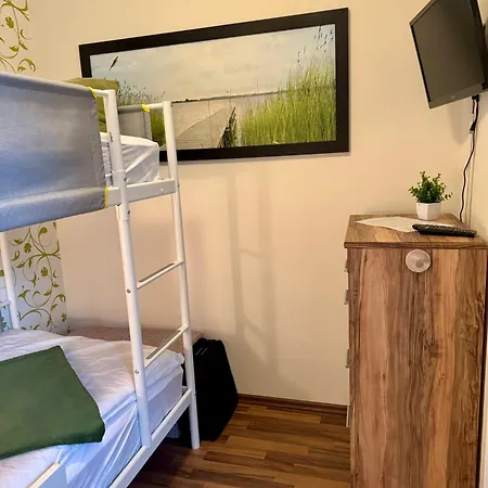 Zimmermanns Zuhause In Διαμέρισμα *
